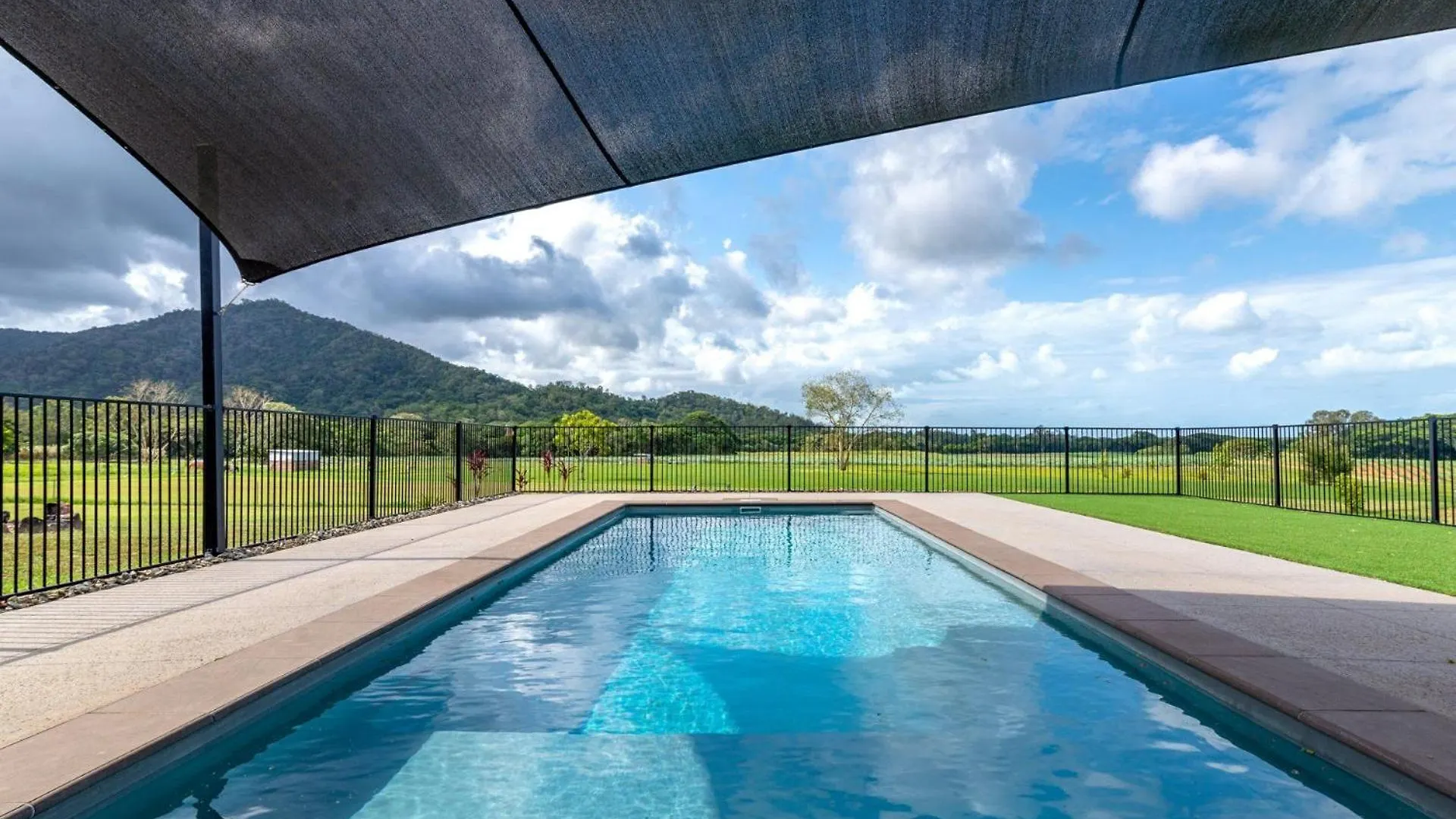 Port Douglas Valley Magic Mowbray Australia